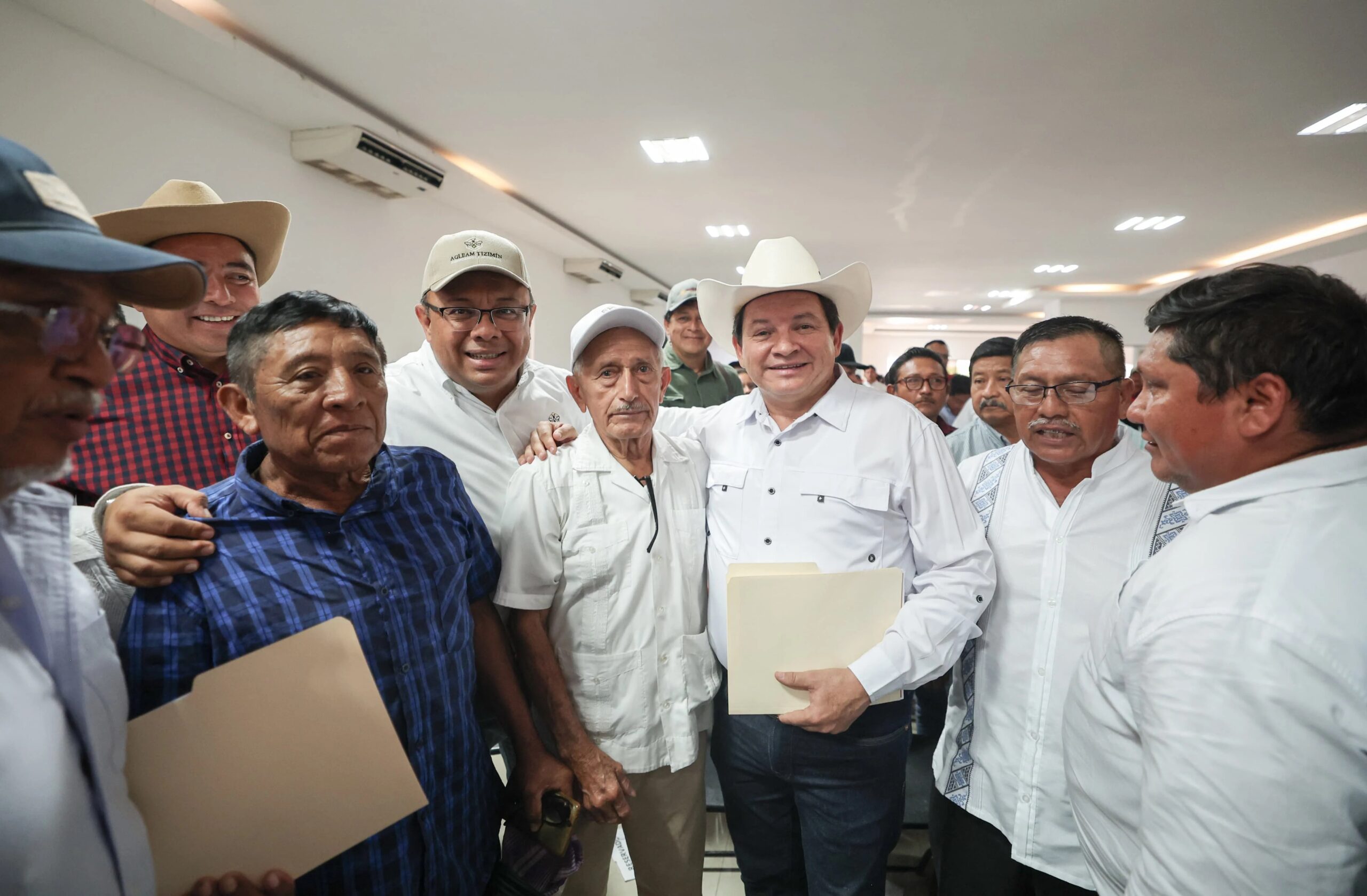 Dan apoyos por más de 166 mdp para infraestructura hidroagrícola en Yucatán