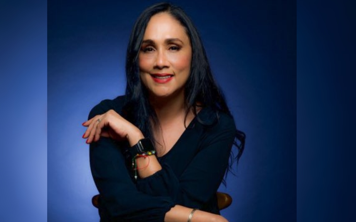 Periodista Adela Navarro recibe llamadas amenazantes