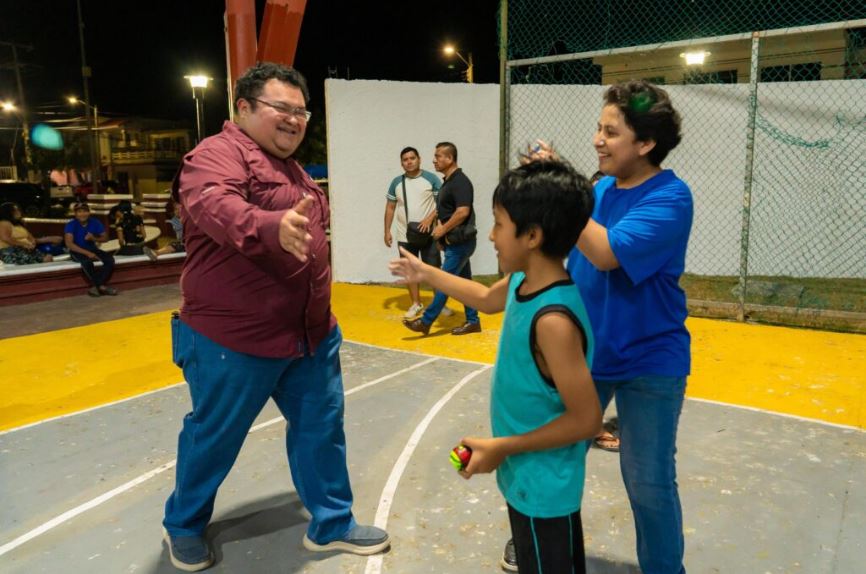 CHACÓN SUPERVISA REHABILITACIÓN DE PARQUE 10 DE ABRIL