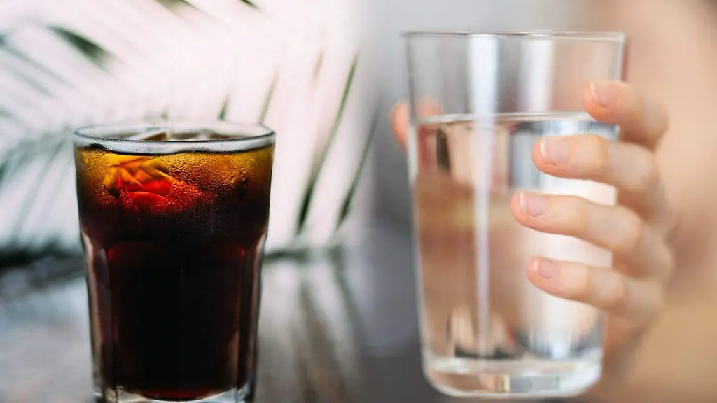 En México, el consumo de bebidas azucaradas sigue superando al del agua simple