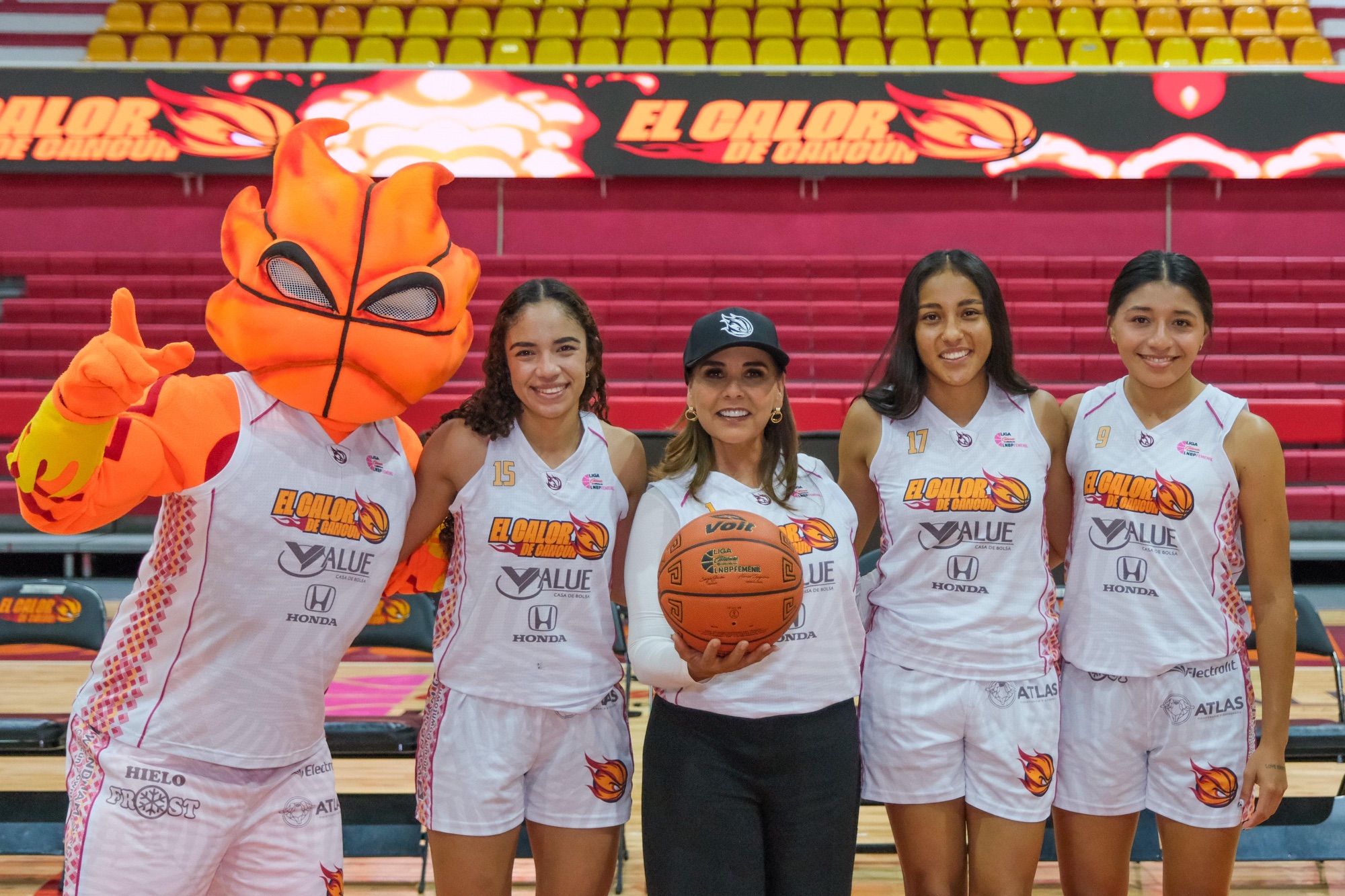 Por primera vez en la historia, orgullosamente Quintana Roo tiene un equipo profesional de básquetbol femenil: Mara Lezama