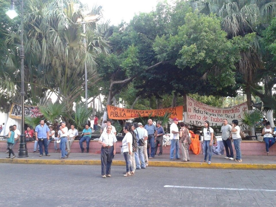 307 escuelas en Yucatán por paro de brazos caídos de la CNTE
