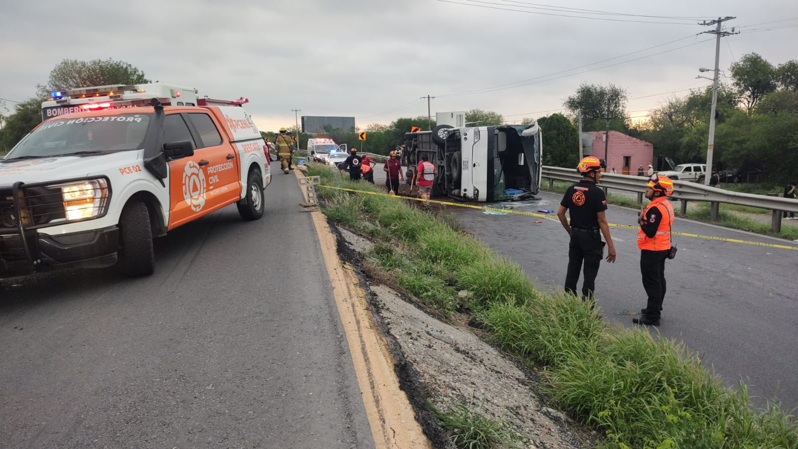 Trágico accidente carretero en Hualahuises deja 11 muertos y 22 lesionados