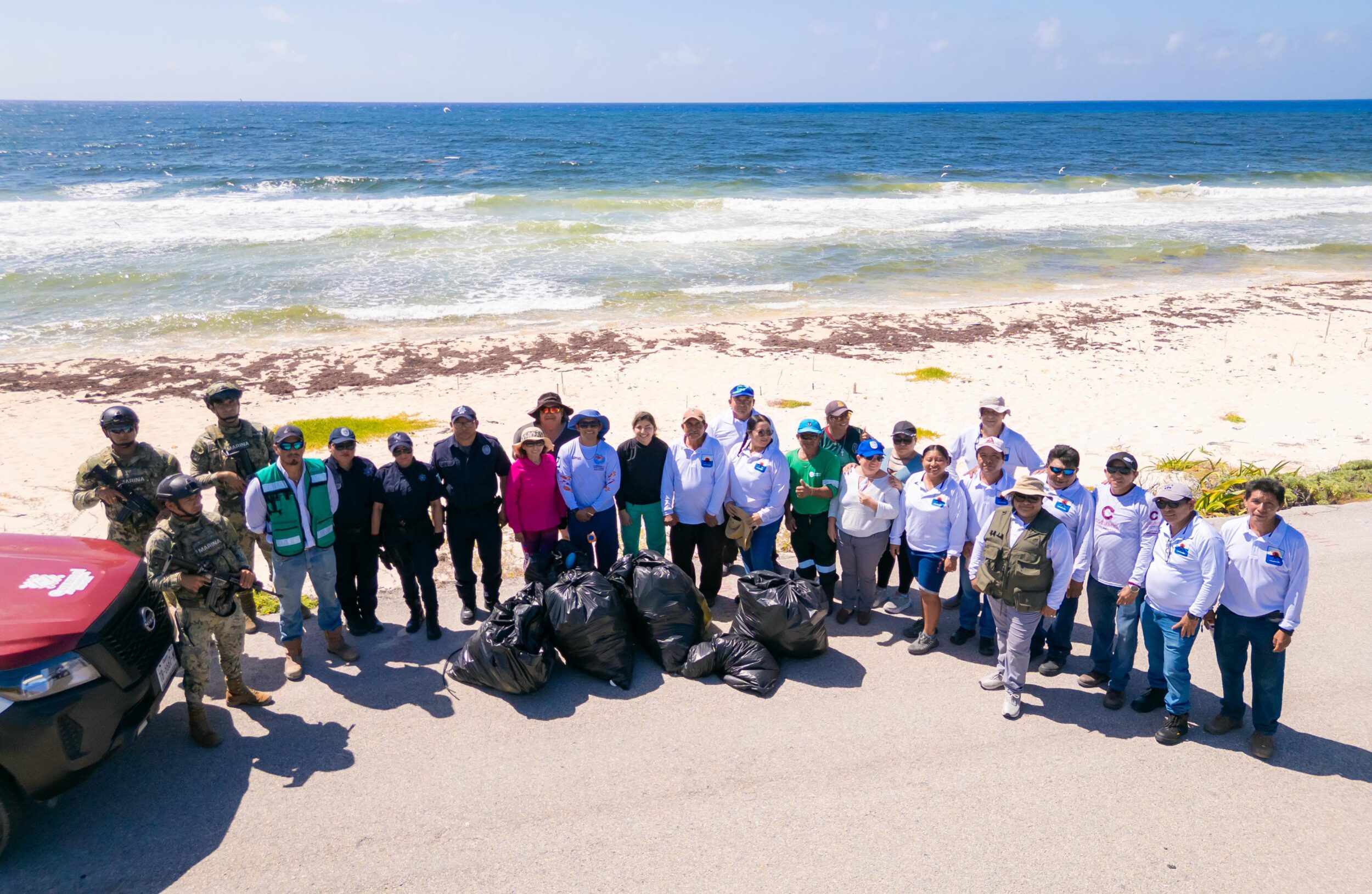 Gobierno Municipal conmemora el Día mundial de la tortuga con Jornada de limpieza playas en Punta Chiquero