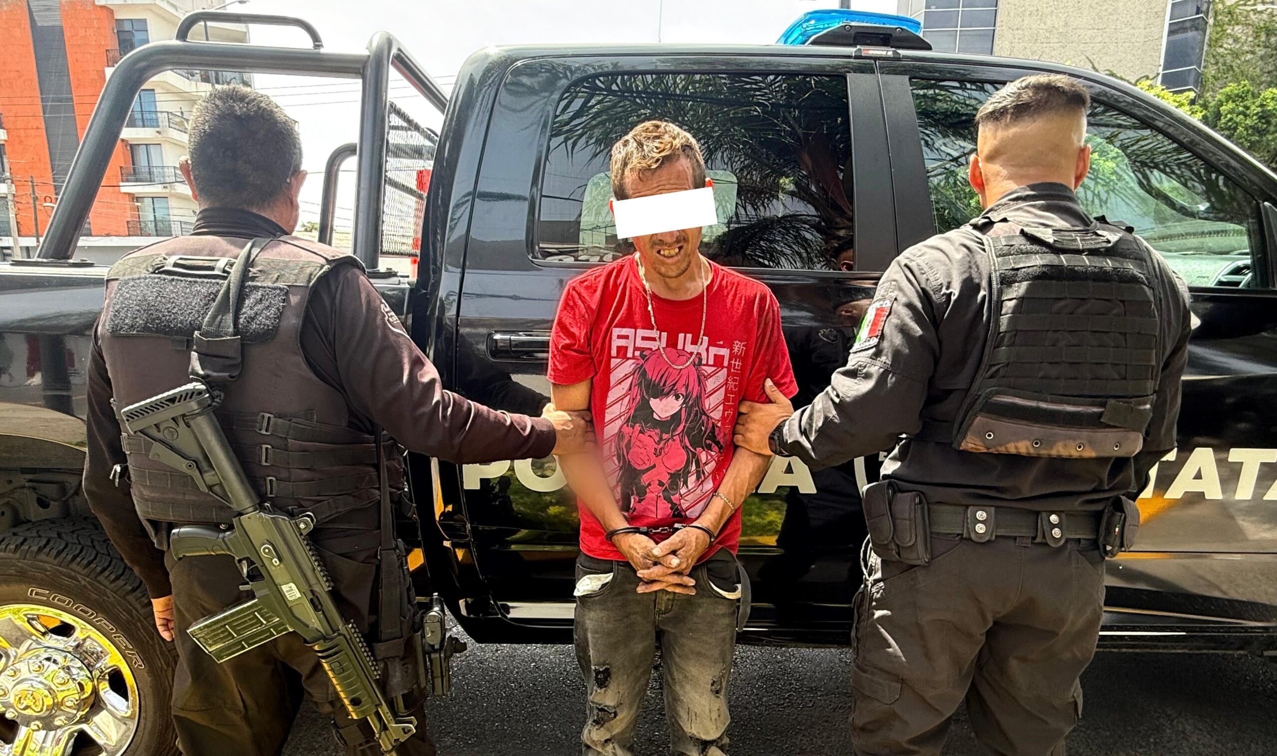 Frustra policía del estado robo a negocio en Guadalajara