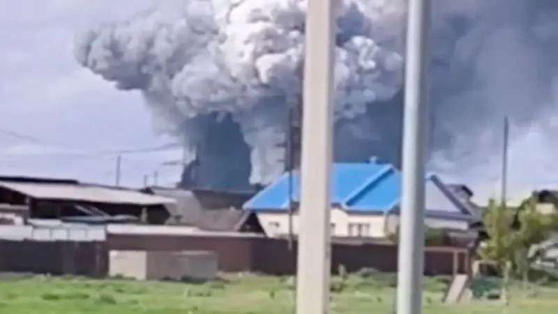Ucrania ejecuta su mayor ataque con drones y destruye más de 40 aviones rusos en bases estratégicas