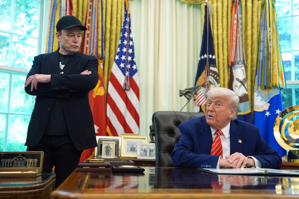 Trump dice que Elon Musk “perdió la cabeza”
